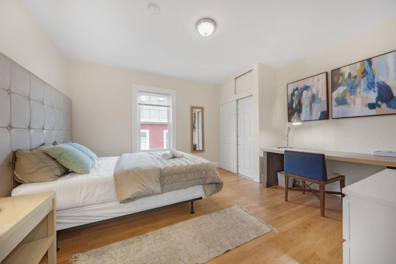5Br 2Bh Bright & Spacious Apt In Brighton Boston Kültér fotó