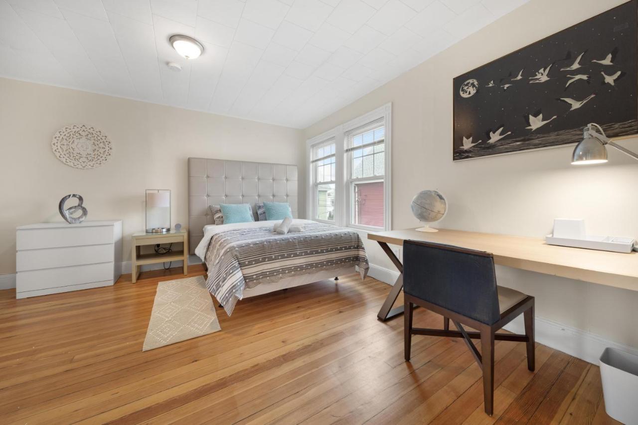 5Br 2Bh Bright & Spacious Apt In Brighton Boston Kültér fotó
